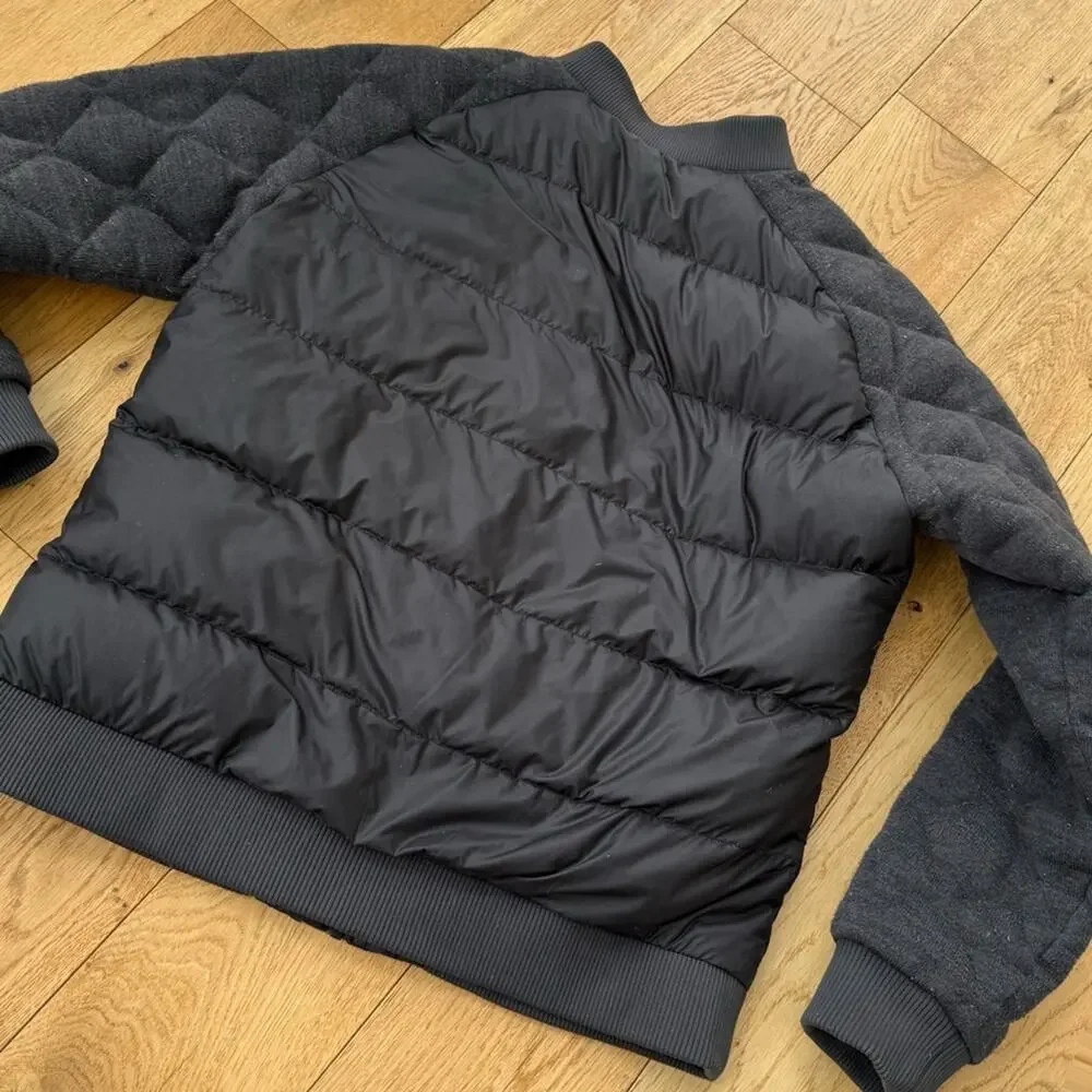 RARE Men’s The North Face Down Puffer Jacket – Quilted Knit Sleeves – Size Large